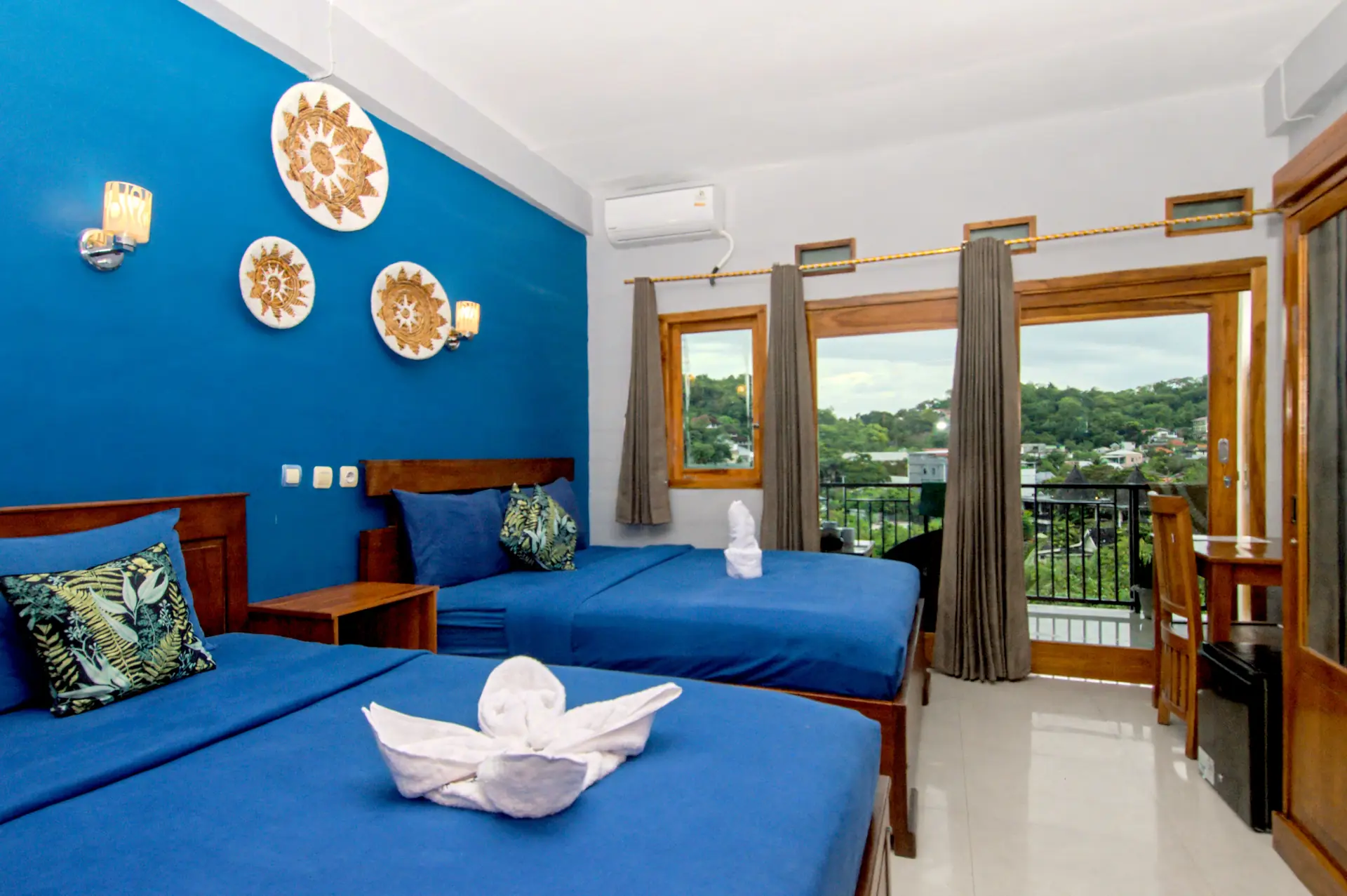 Hotel Bonne Nuit family triple room Labuan Bajo